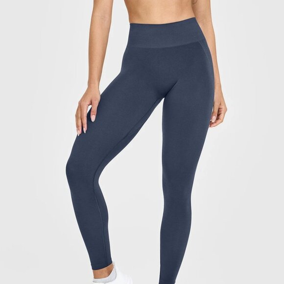 Oner Effortless Seamless Leggings with White Logo Color: True Blue Size: Small - Picture 3 of 4